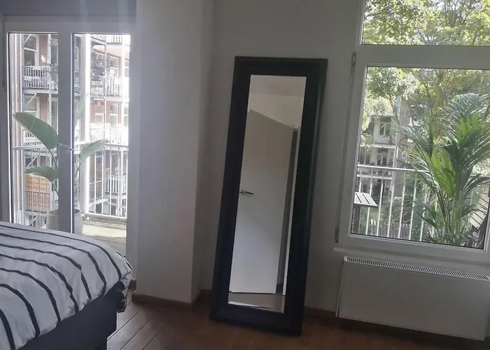 Da Costastraat * Amsterdam